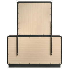 Cavelle - 6-Drawer Dresser