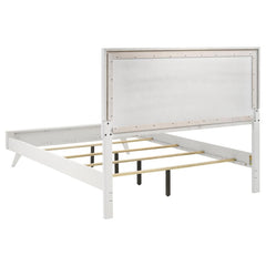 Janelle White Eastern King Bed - MyWaynesHome #