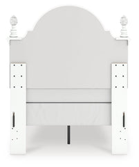 Kozlani - Upholstered Panel Bed