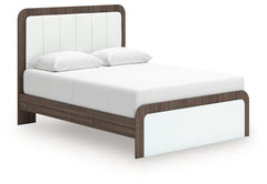 Kendanport - Upholstered Bed