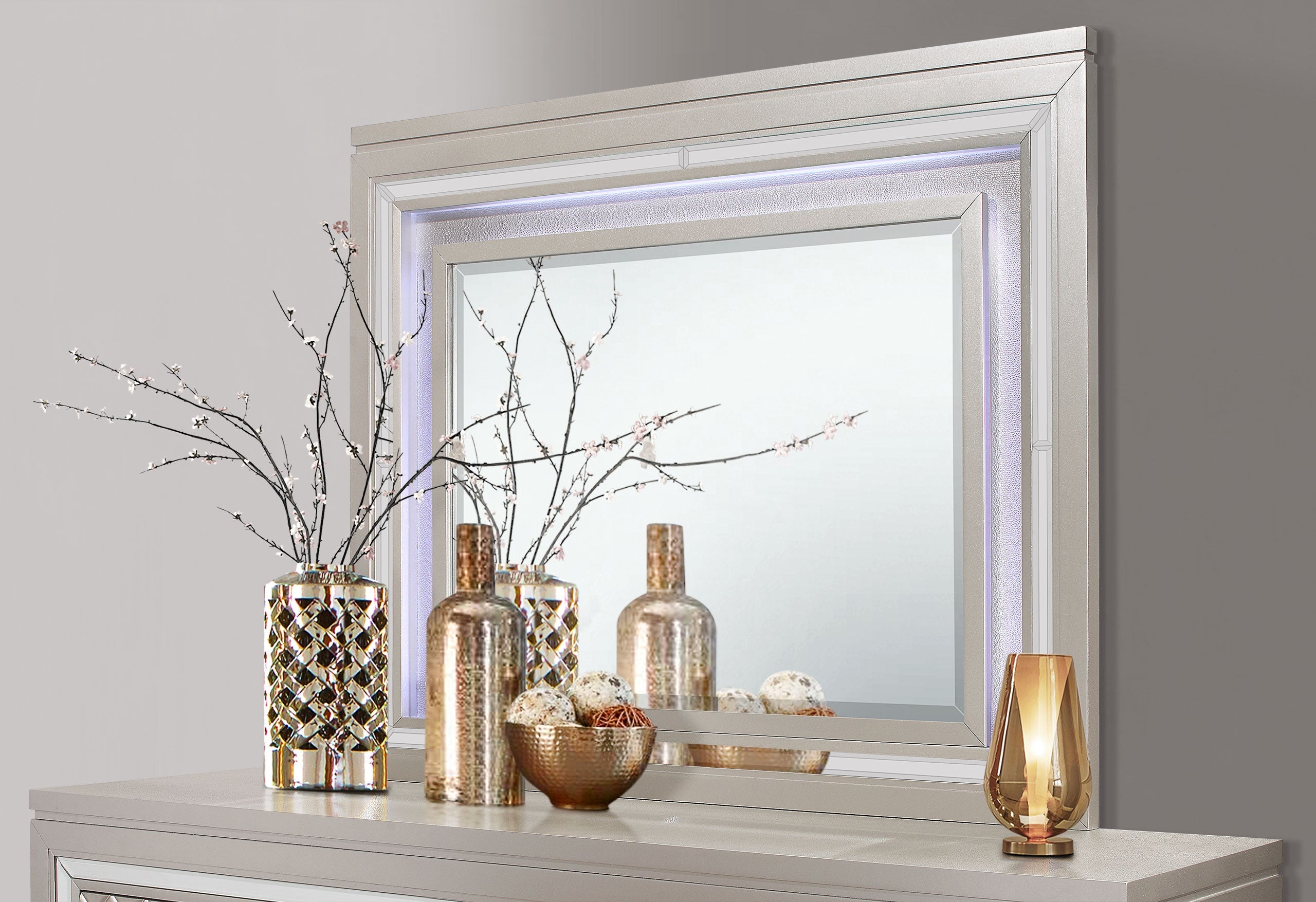 PARIS - MIRROR WITH LED - MyWaynesHome #