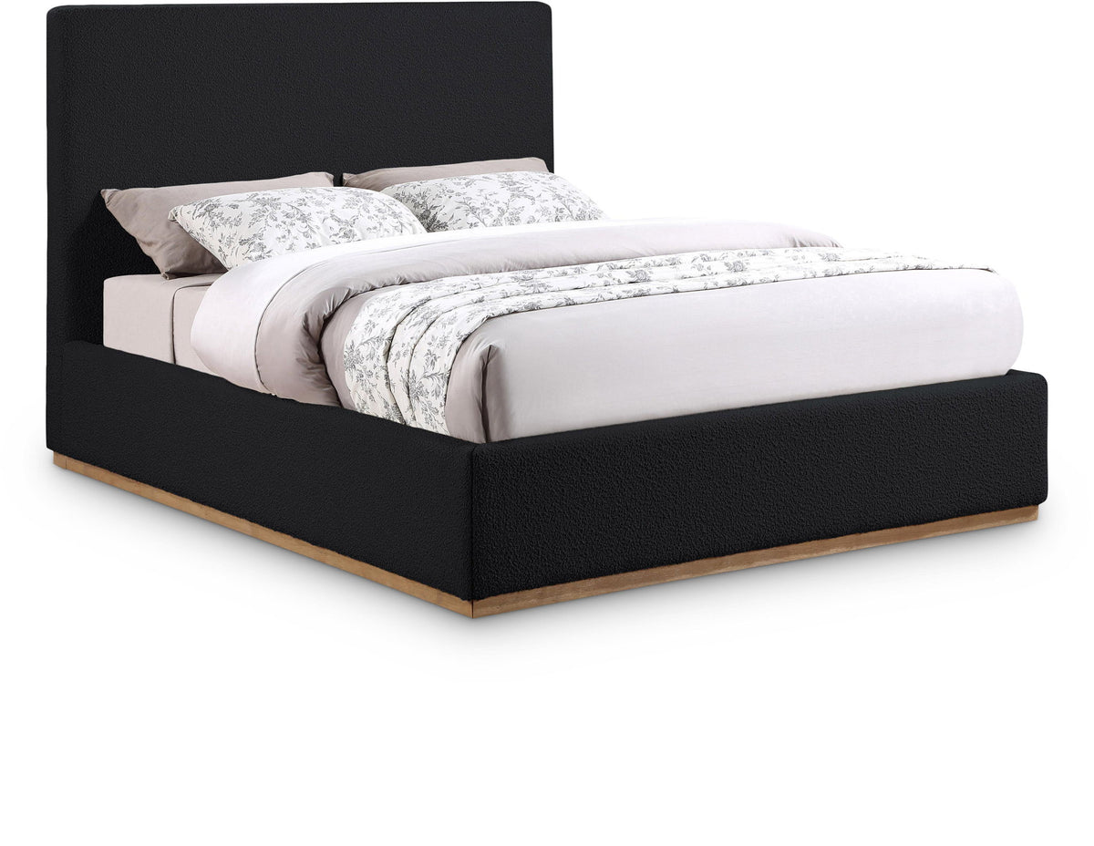 Monaco - Bed