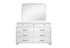 Jordyn - 5 Piece King Bedroom Set - White