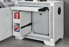 Soleil - 5 Piece Queen Bedroom Set With Cooler And Speaker - White