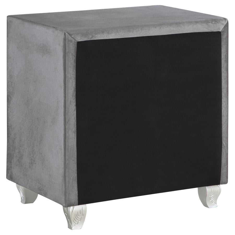 Deanna Grey Eastern King Bed 5 Pc Set - MyWaynesHome #