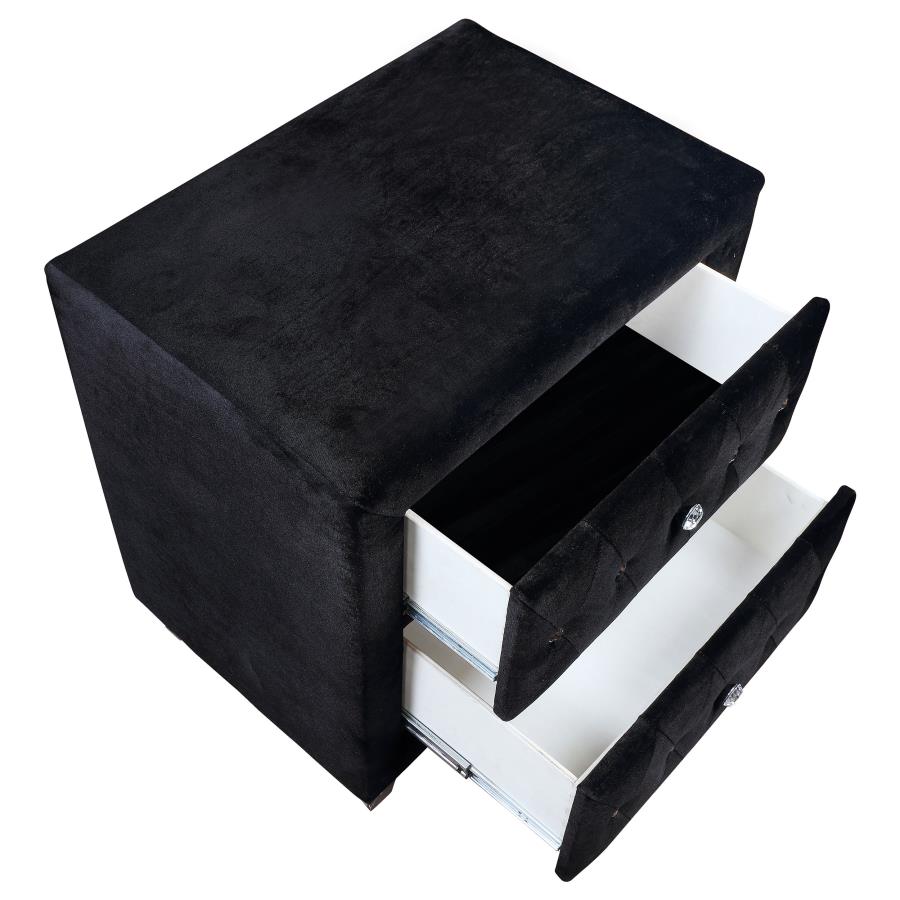 Deanna Black Eastern King Bed 4 Pc Set - MyWaynesHome #