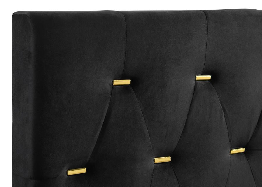 Kendall Black Queen Bed 5 Pc Set - MyWaynesHome #
