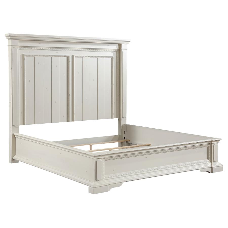 Evelyn White Eastern King Bed 4 Pc Set - MyWaynesHome #
