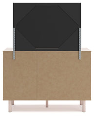 Wistenpine - Dresser And Mirror - Blush