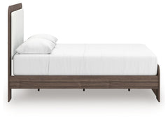 Kendanport - Upholstered Bed