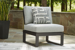 Beachloft - 5-Piece Outdoor Sectional - Black / Gray