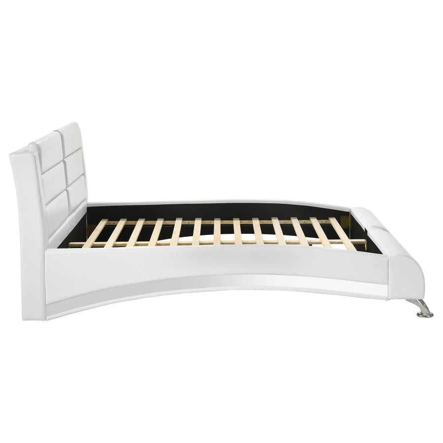 Jeremaine White Queen Bed - MyWaynesHome #