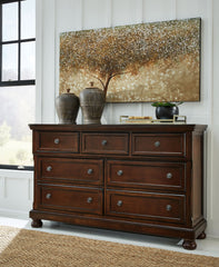 Porter - Dresser