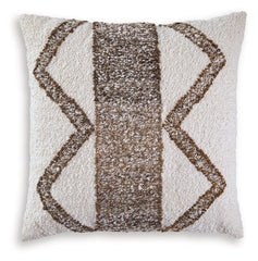 Brettwood - Pillow (Set of 4) - Ivory / Brown