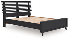 Danziar - Slat Panel Bed