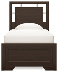 Covetown - Panel Bedroom Set