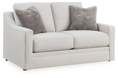 Maitelynn - Loveseat - Chalk
